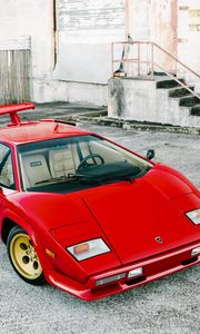 Превью обои lamborghini, countach, lp5000 s, красный, вид сбоку