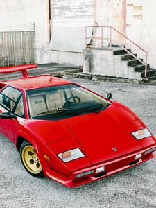 Превью обои lamborghini, countach, lp5000 s, красный, вид сбоку