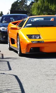 Превью обои lamborghini diablo, lamborghini, автомобиль, желтый