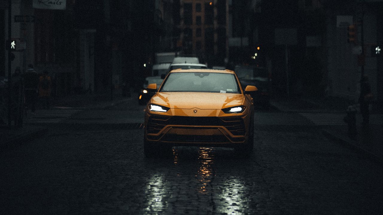 Обои lamborghini urus, lamborghini, автомобиль, желтый, улица