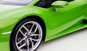 Превью обои lamborghini, зеленый, дверь, колесо