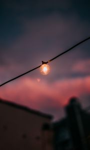 Превью обои лампочка, свет, освещение, сумерки