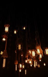 Превью обои лампочки, люстры, веревки, освещение, свет, электричество