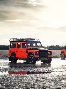 Превью обои land rover defender, land rover, автомобиль, красный, внедорожник