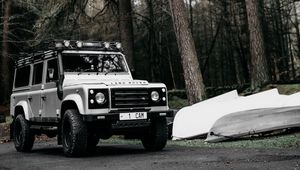 Превью обои land rover defender, land rover, машина, внедорожник, белый