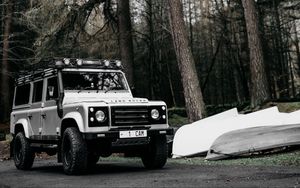 Превью обои land rover defender, land rover, машина, внедорожник, белый