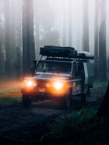 Превью обои land rover defender, land rover, внедорожник, автомобиль, туман
