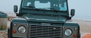 Превью обои land rover, машина, фары, вид спереди