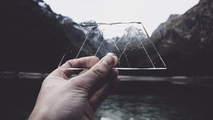 Превью обои лед, рука, горы, озеро