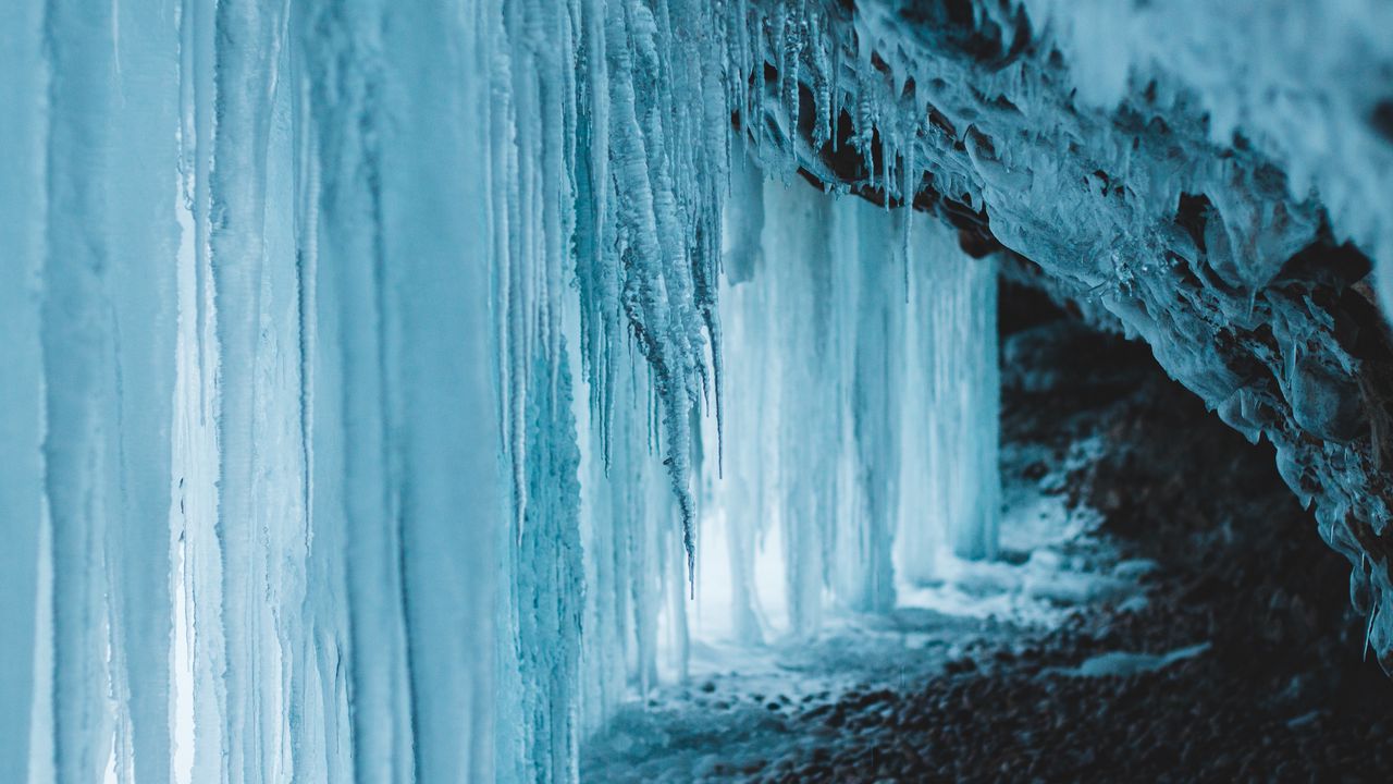 Обои лед, замерзший, макро, пещера