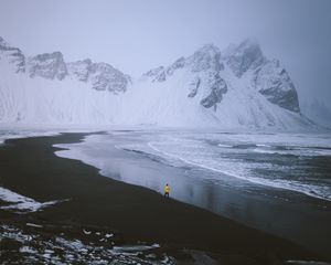 Превью обои ледник, побережье, снег, одиночество, исландия