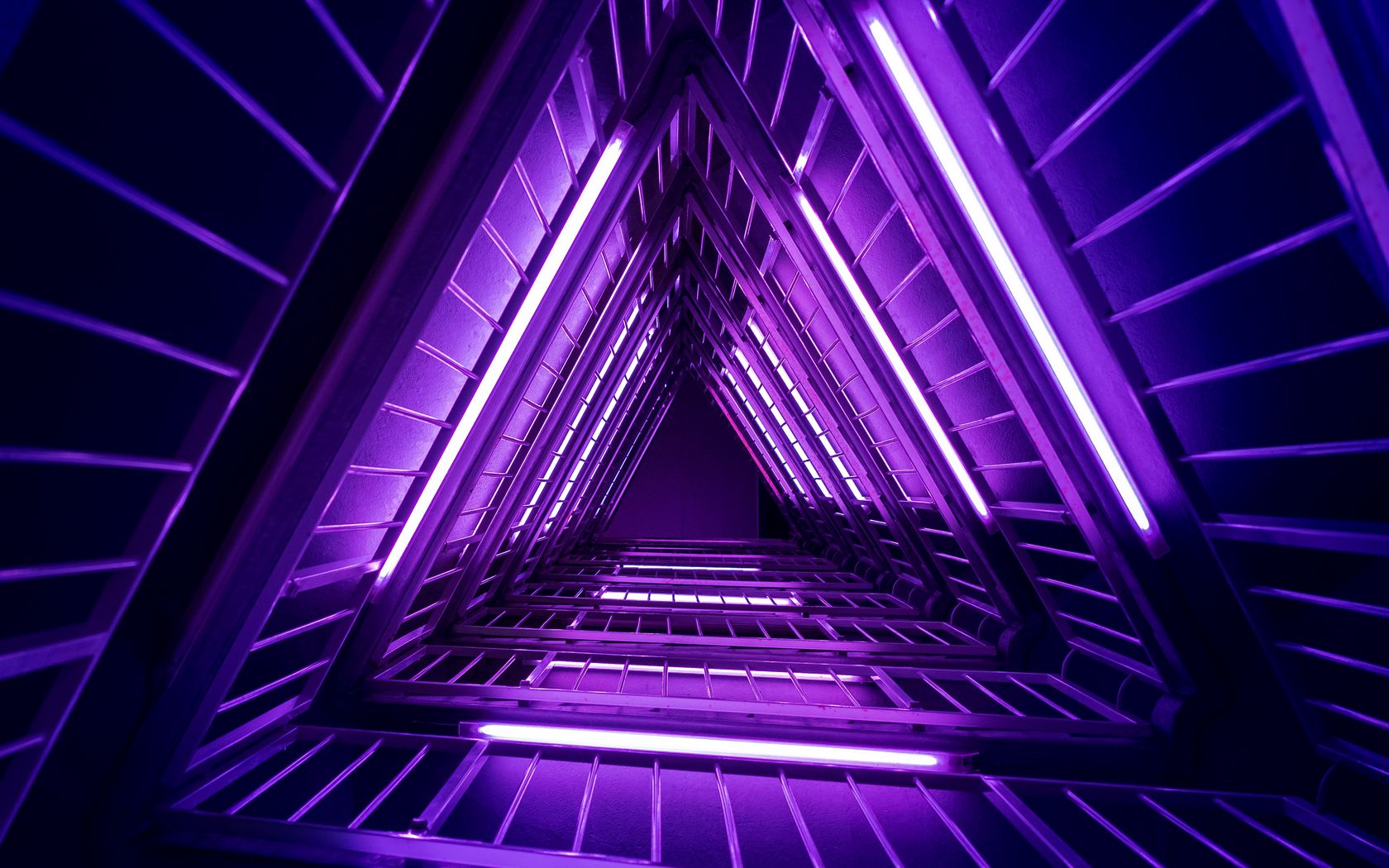1680x1050 Обои лестница, фиолетовый, свет