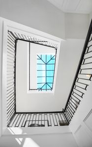 Превью обои лестница, окно, минимализм, белый, архитектура