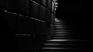 Превью обои лестница, ступеньки, фасад, темный