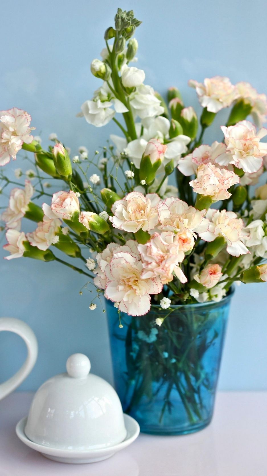 Цветы гипсофилы в вазе