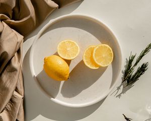 Превью обои лимон, фрукт, цитрус, дольки, миска