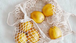 Превью обои лимоны, фрукты, цитрус, сетка, желтый