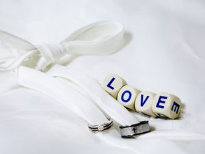 Превью обои любовь, буквы, кольца, свадьба