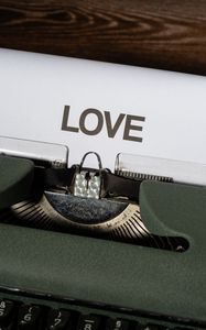 Превью обои любовь, бумага, печатная машинка, слово