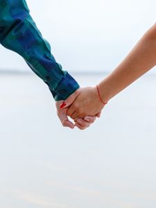Превью обои любовь, пара, руки