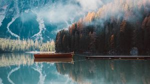Превью обои лодка, горы, озеро, деревья, осень
