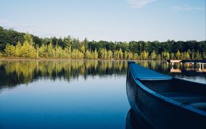 Превью обои лодка, каноэ, озеро, деревья