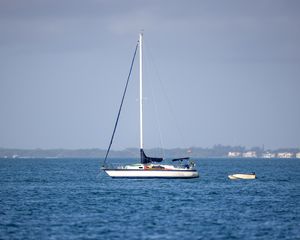 Превью обои лодка, мачта, море