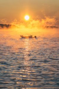 Превью обои лодка, море, туман
