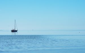 Превью обои лодка, море, вода, берег, минимализм, голубой