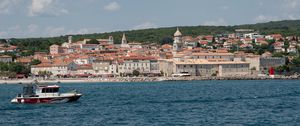 Превью обои лодка, море, здания, небо