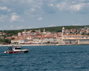 Превью обои лодка, море, здания, небо