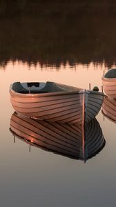 Превью обои лодка, отражение, озеро, природа, тишина