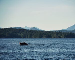 Превью обои лодка, озеро, лес, горы, пейзаж