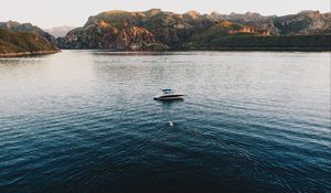 Превью обои лодка, озеро, море, горы