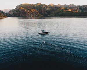 Превью обои лодка, озеро, море, горы