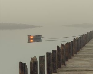 Превью обои лодка, озеро, пирс, сваи, арт