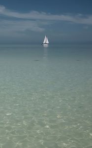 Превью обои лодка, парус, море, океан, блики