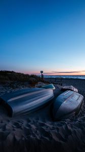 Превью обои лодка, побережье, песок, море, сумерки