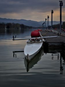 Превью обои лодка, пристань, река, горы