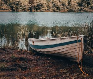 Превью обои лодка, река, берег, деревья
