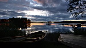 Превью обои лодка, река, деревья, сумерки, природа