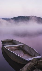 Превью обои лодка, река, туман