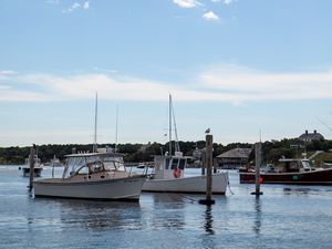 Превью обои лодки, море, бухта, мачты