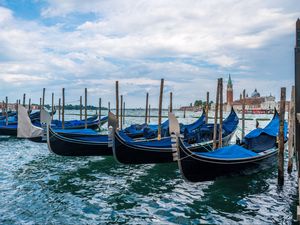 Превью обои лодки, море, вода, облака