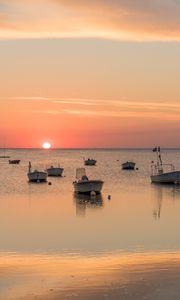 Превью обои лодки, море, закат, горизонт