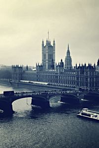 Превью обои лондон, би бен, london, big ben, вечер, река, здания, вид сверху, чб