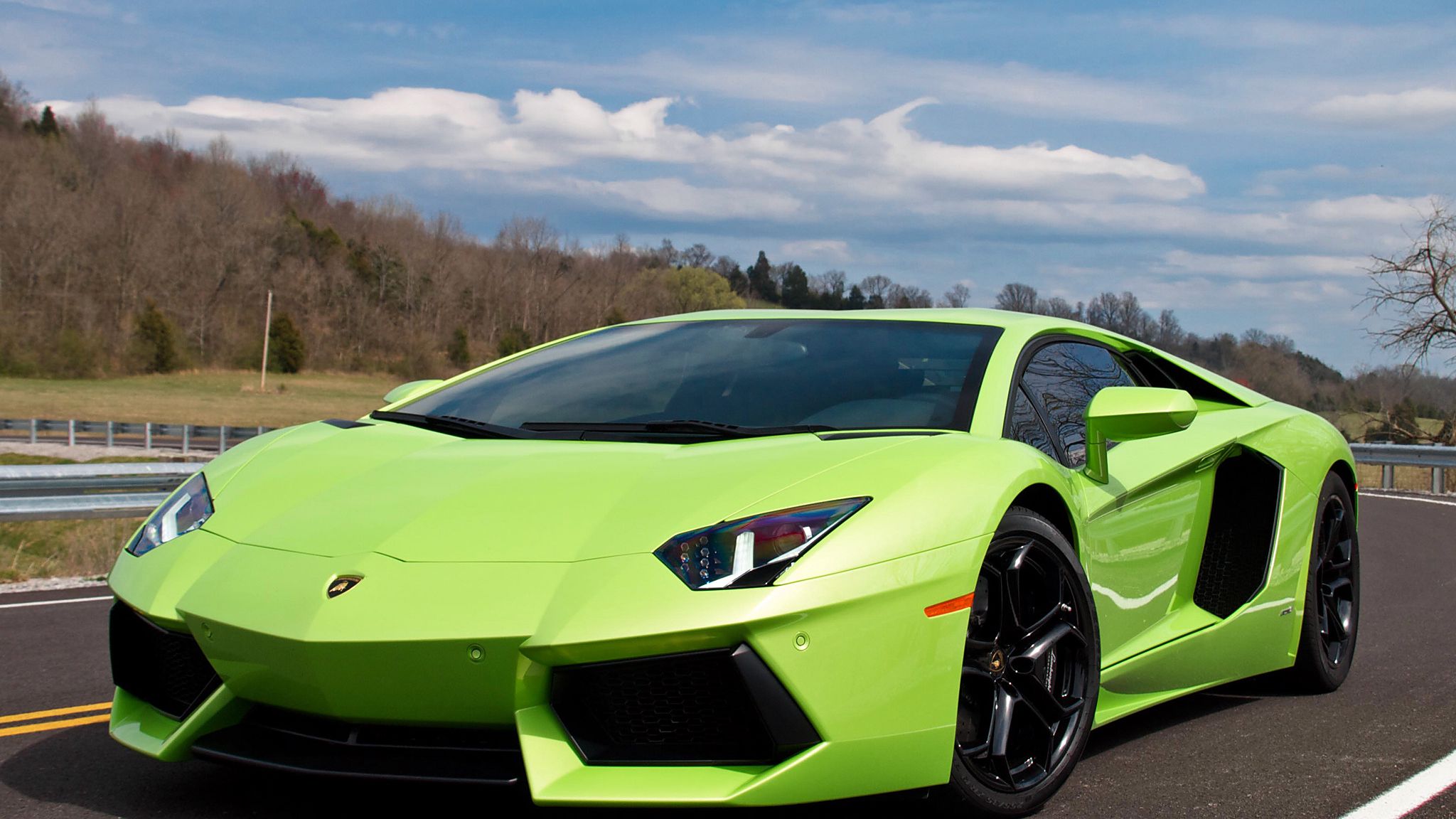 Машина lamborghini. Lamborghini Aventador lp700-4 2011. Ламборджини авентадор зеленая. Дфьищкпрштш фмутефкщв ДЗ 700 -4 2011. Lamborghini Aventador lp700-4 Green.