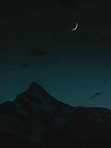 Превью обои луна, горы, ночь, небо
