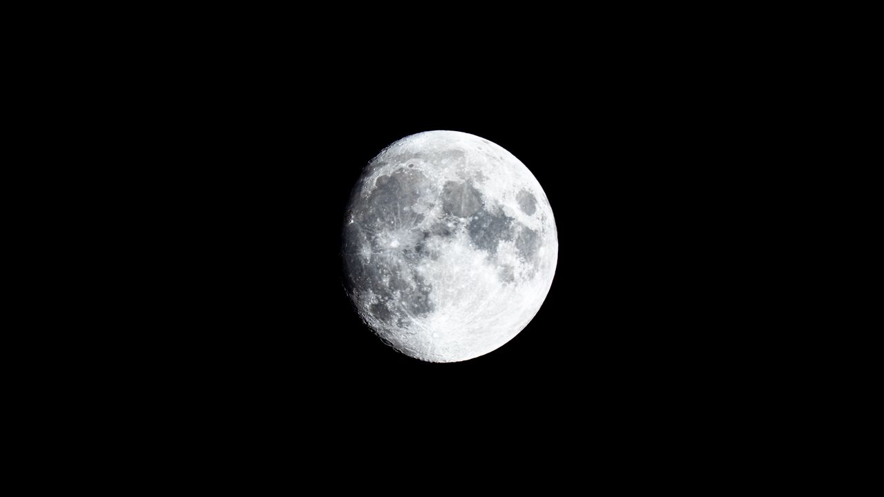 Обои луна, кратеры, планета, темнота, ночь