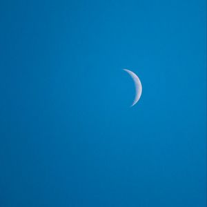 Превью обои луна, небо, ночь, синий